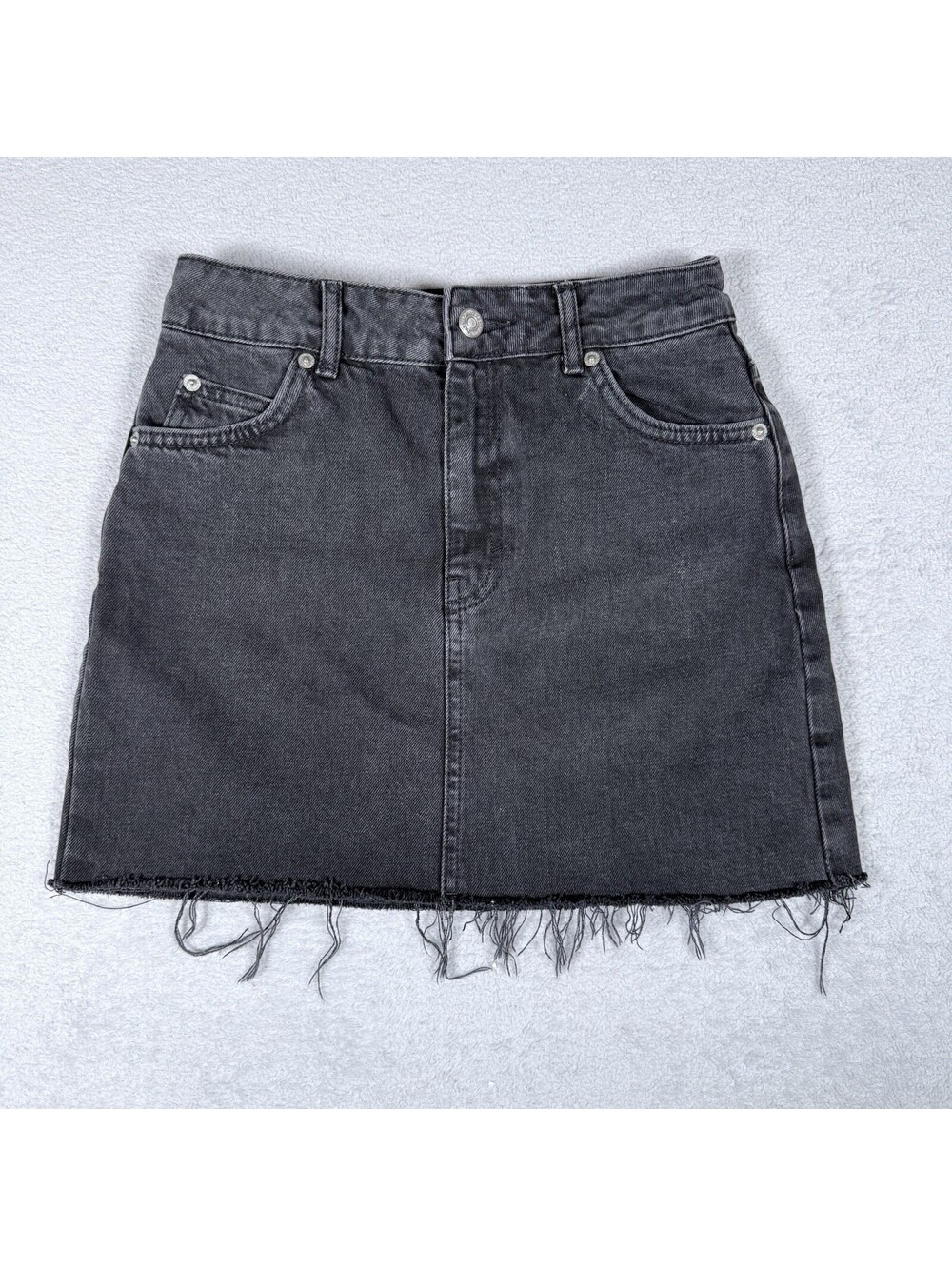 Topshop Moto Black Denim‎ Raw-Edge Hem High Rise Mini Skirt US Size 6